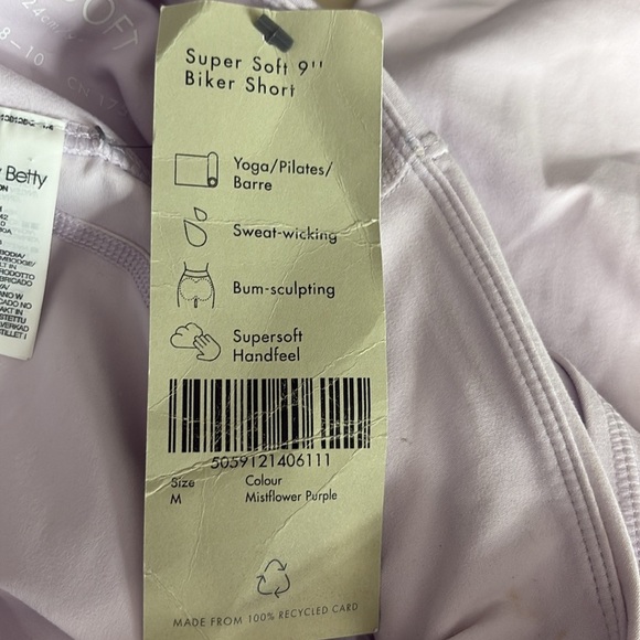 Sweaty Betty Super Soft 9" Biker Short in Mistflower Purple - NEW - Size 8-10 - Picture 8 of 8